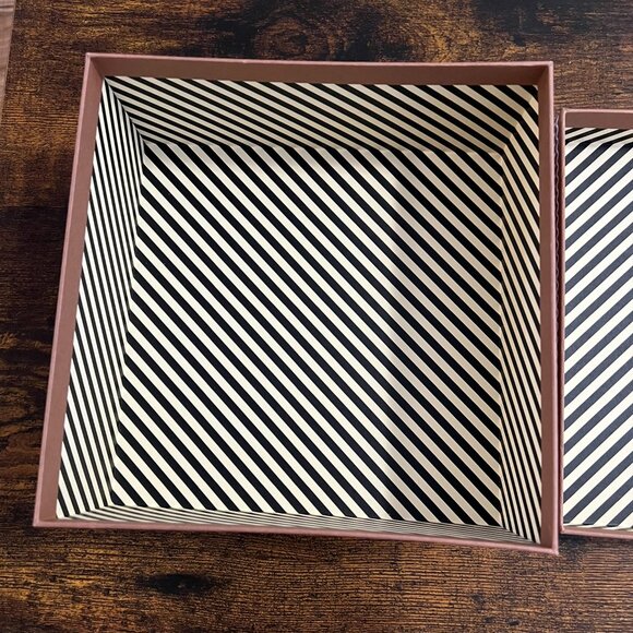 Jo Malone Ginger Bread Limited Edition Gift Box - Picture 6 of 8